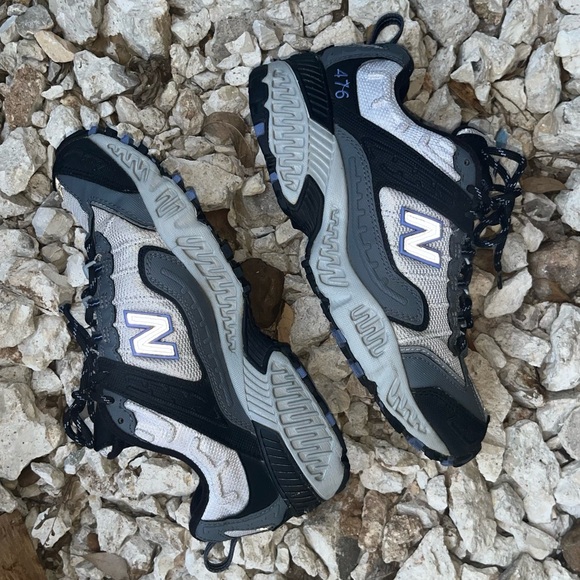 New Balance 476 Gray and Black Sneakers - Picture 2 of 12